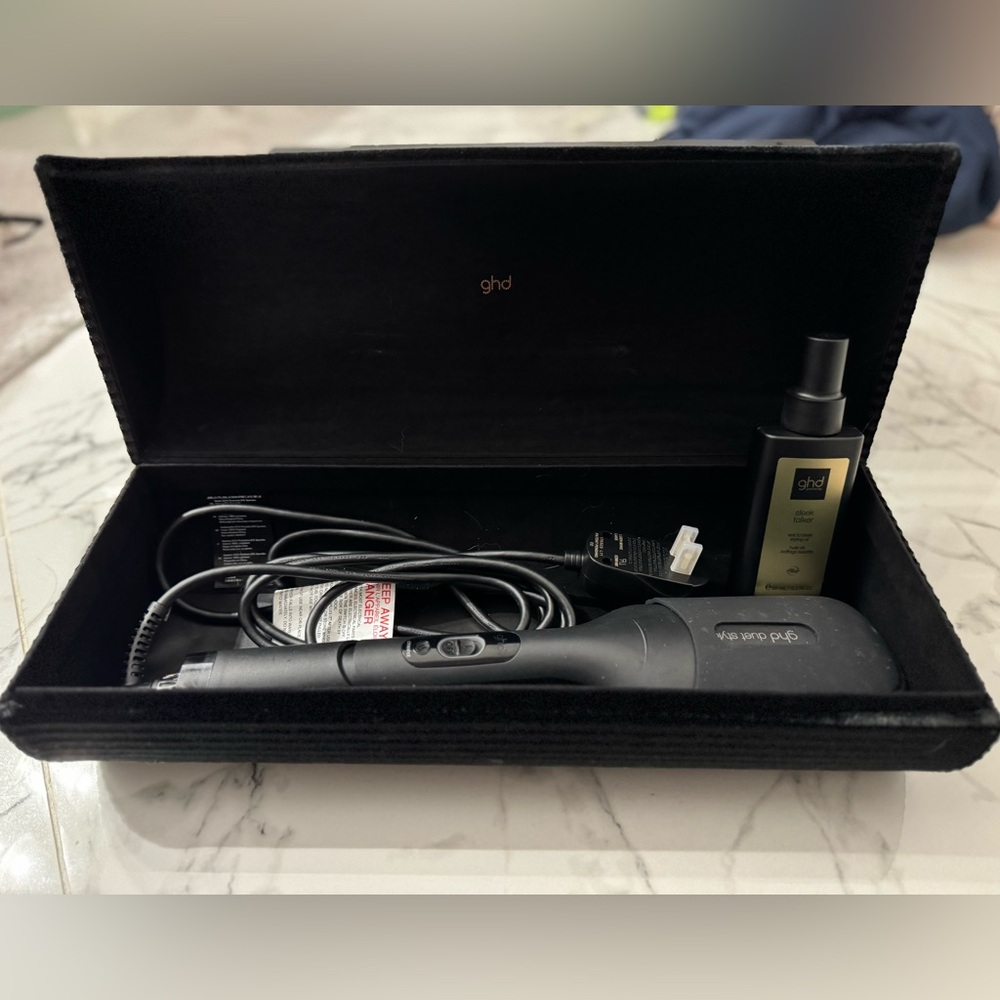 ghd Duet Style 2-in-1 Hot Air Styler Gift Set - Black